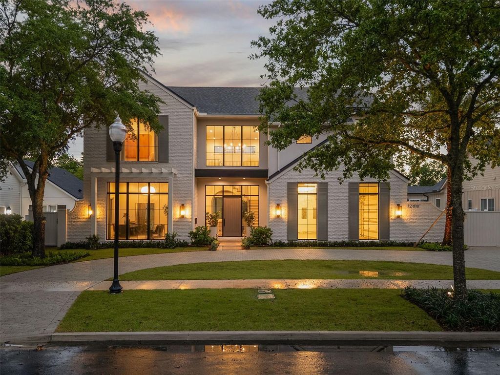 Image 73 of property listing at 1208 NOTTINGHAM STREET, Orlando, FL 32803