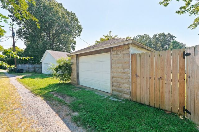3225 Jefferson Street, Paducah, KY 42001