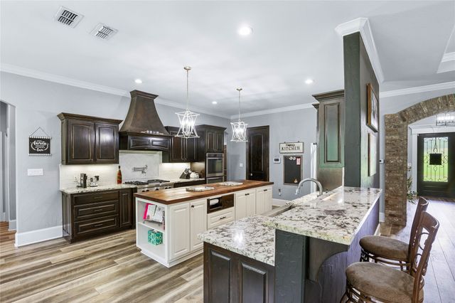 20042 E FM 1716, Tatum, TX 75691