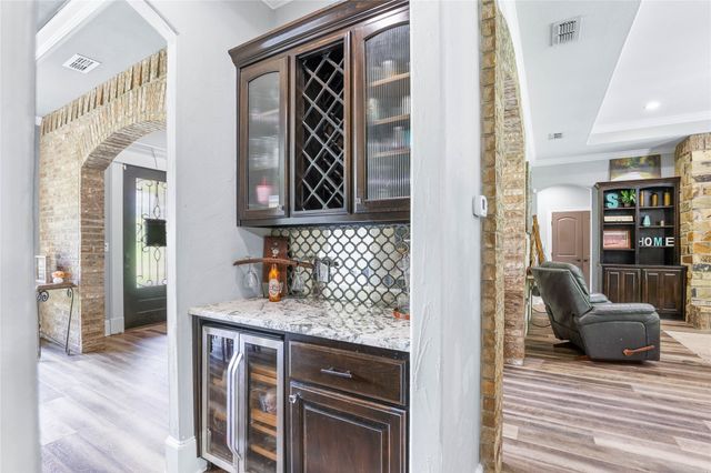 20042 E FM 1716, Tatum, TX 75691