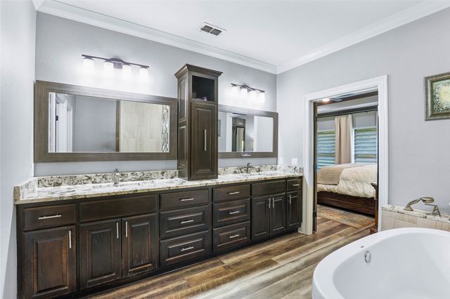 20042 E FM 1716, Tatum, TX 75691
