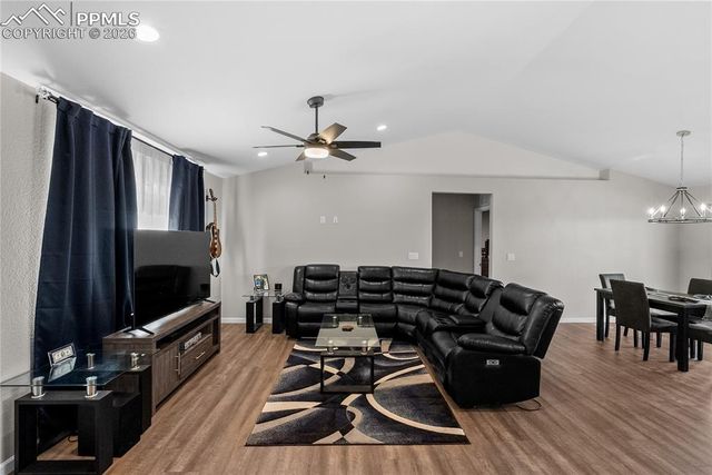 1905 E Tioga Lane, Pueblo West, CO 81007