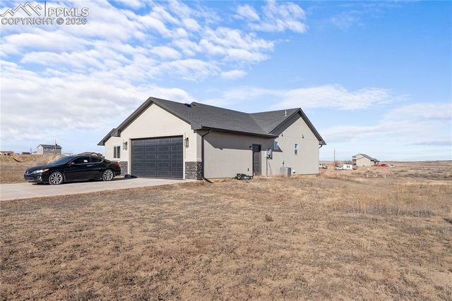 1905 E Tioga Lane, Pueblo West, CO 81007