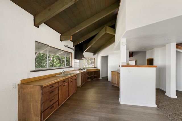 6420 Starkes Grade Rd, Pollock Pines, CA 95726