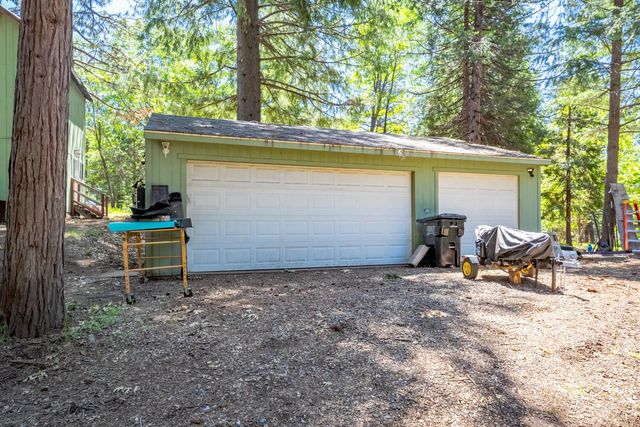 6420 Starkes Grade Rd, Pollock Pines, CA 95726
