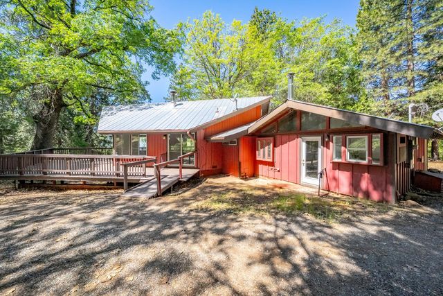 6420 Starkes Grade Rd, Pollock Pines, CA 95726