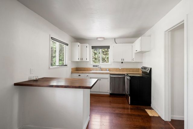 6420 Starkes Grade Rd, Pollock Pines, CA 95726