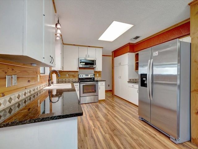 4636 Southwood Drive, Lufkin, TX 75904