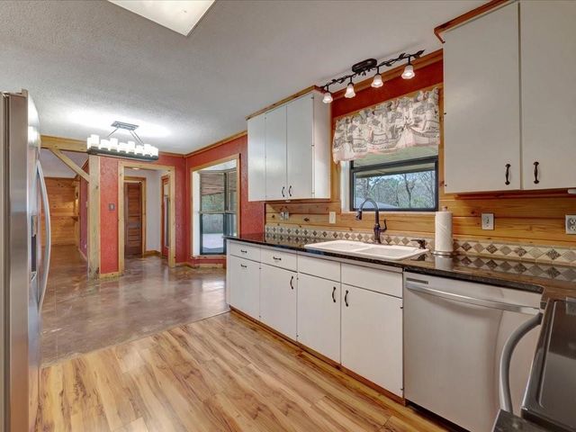 4636 Southwood Drive, Lufkin, TX 75904