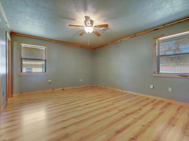 4636 Southwood Drive, Lufkin, TX 75904