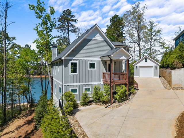 384 Lakemont Drive, Westminster, SC 29693