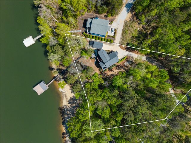384 Lakemont Drive, Westminster, SC 29693