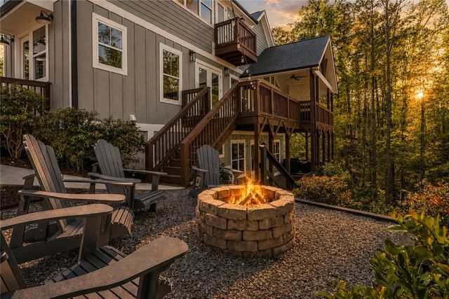 384 Lakemont Drive, Westminster, SC 29693