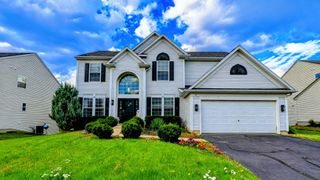 2 Privett Court, Bolingbrook, IL 60490