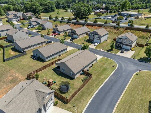 320 New Springs Lane, Boiling Springs, SC 29316