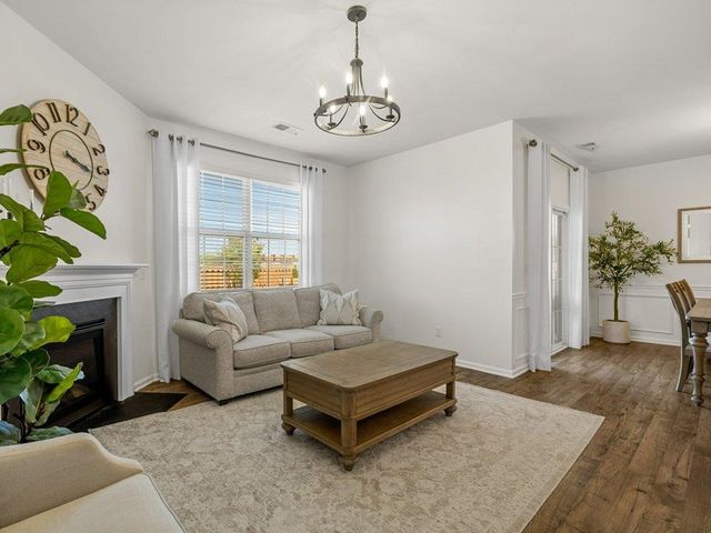 320 New Springs Lane, Boiling Springs, SC 29316