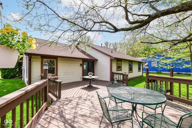 7812 Hampton Place, Fishers, IN 46038