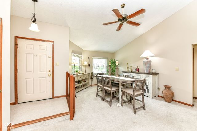 7812 Hampton Place, Fishers, IN 46038