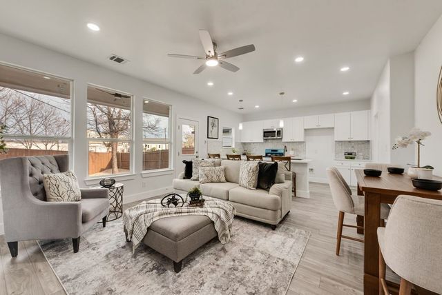 713 Exeter Street, Fort Worth, TX 76104