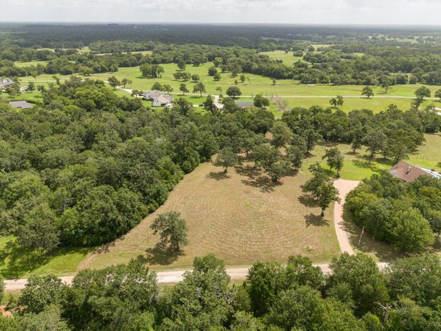 7710 Elmo Weedon Road, Bryan, TX 77808