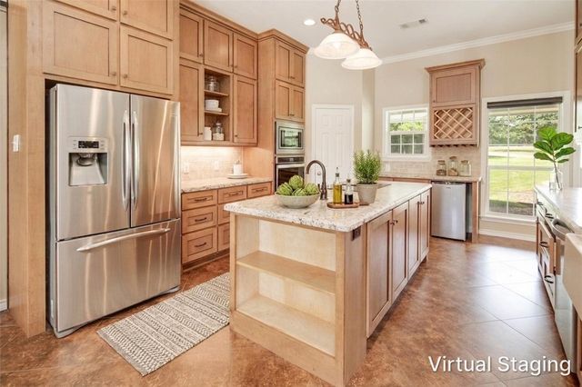 7710 Elmo Weedon Road, Bryan, TX 77808