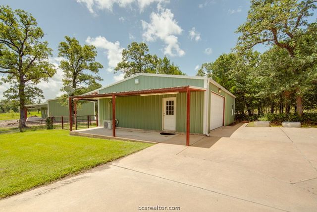 7710 Elmo Weedon Road, Bryan, TX 77808