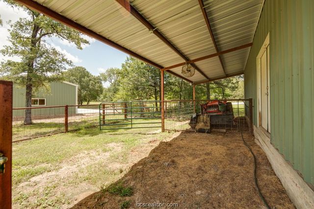 7710 Elmo Weedon Road, Bryan, TX 77808