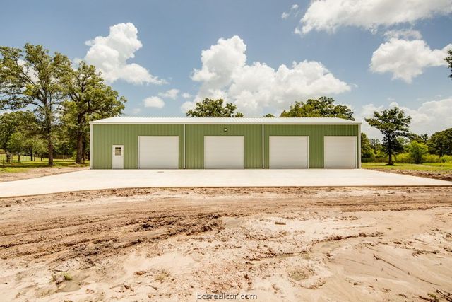7710 Elmo Weedon Road, Bryan, TX 77808