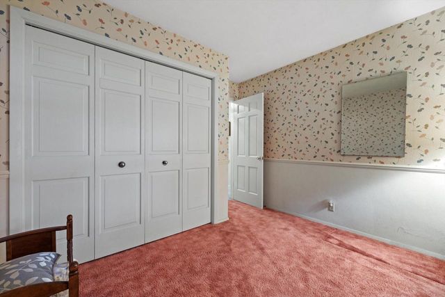239 Old Pine CIRCLE, Wind Point, WI 53402