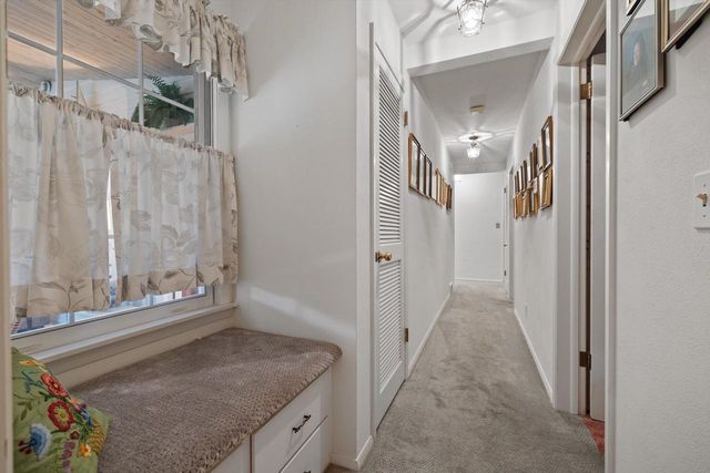 239 Old Pine CIRCLE, Wind Point, WI 53402