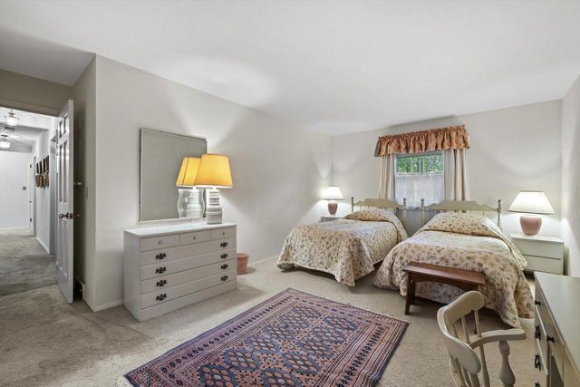 239 Old Pine CIRCLE, Wind Point, WI 53402