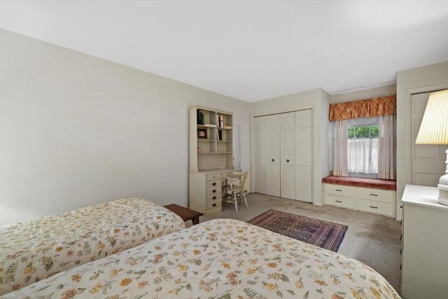 239 Old Pine CIRCLE, Wind Point, WI 53402