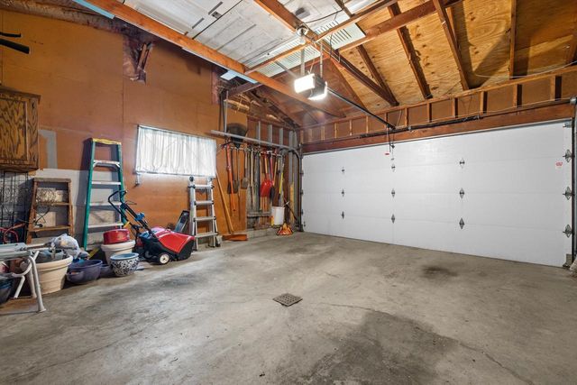 239 Old Pine CIRCLE, Wind Point, WI 53402
