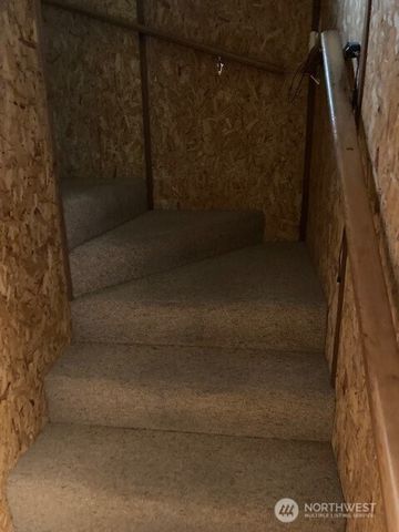 351 N Potlatch Drive, Hoodsport, WA 98548