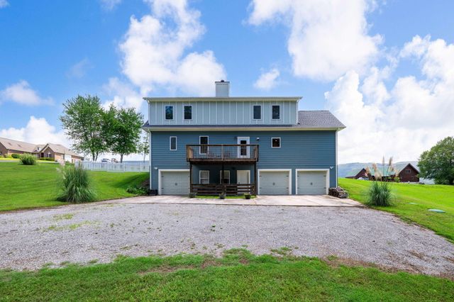 204 Johnny Wheeler Lane, Dunlap, TN 37327