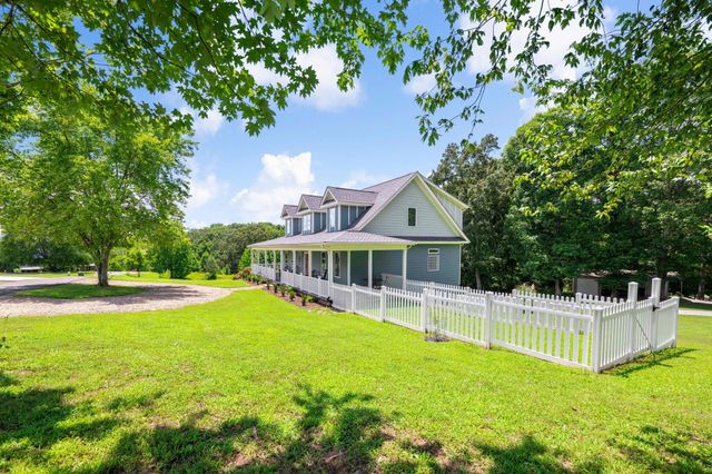 204 Johnny Wheeler Lane, Dunlap, TN 37327