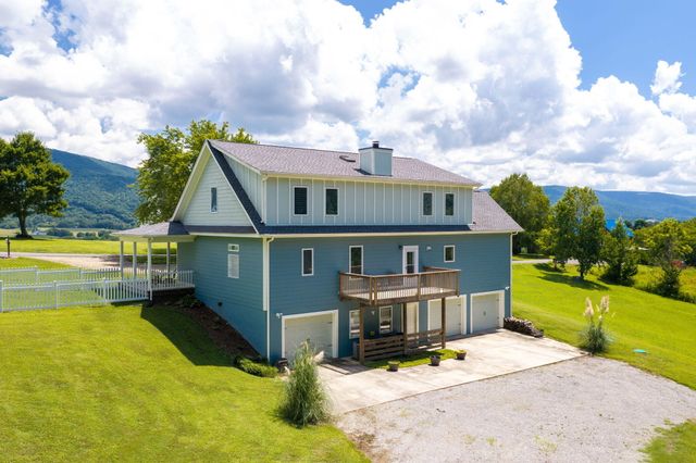 204 Johnny Wheeler Lane, Dunlap, TN 37327