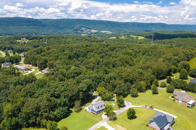 204 Johnny Wheeler Lane, Dunlap, TN 37327