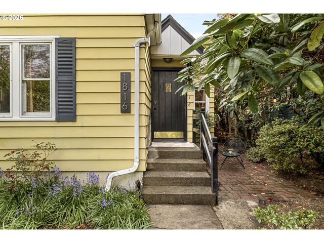 1816 Se 12TH Ave, Portland, OR 97214