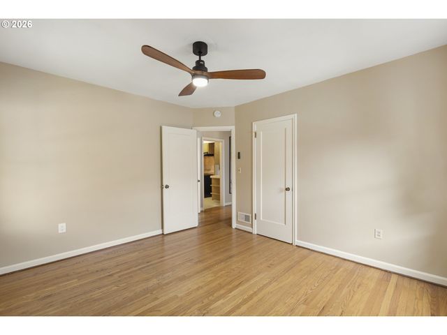 1816 Se 12TH Ave, Portland, OR 97214