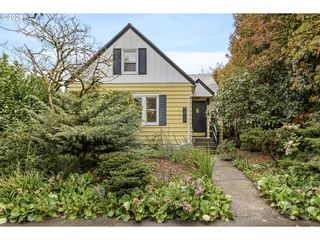 1816 Se 12TH Ave, Portland, OR 97214