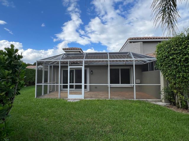 11766 NW 57th St, Coral Springs, FL 33076