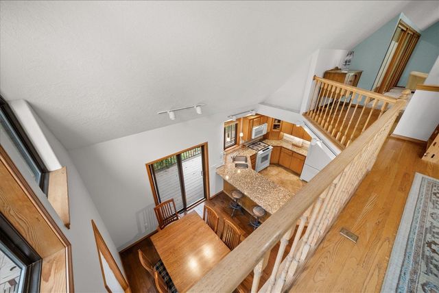 22915 E Morris Rd, Newman Lake, WA 99025