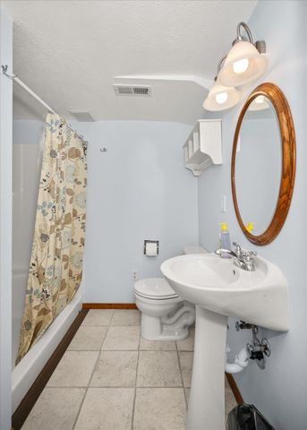 22915 E Morris Rd, Newman Lake, WA 99025