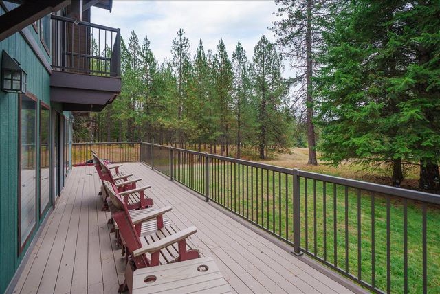 22915 E Morris Rd, Newman Lake, WA 99025