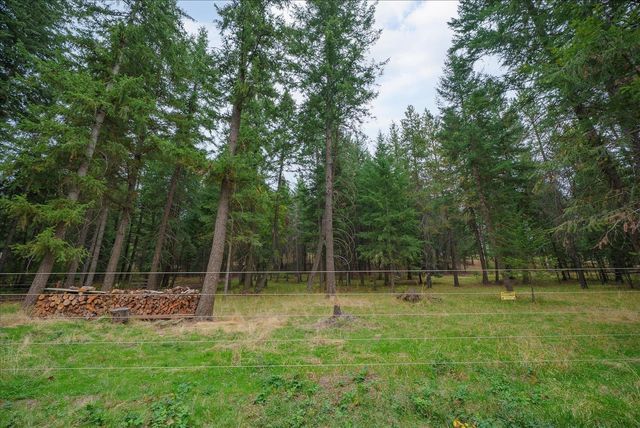 22915 E Morris Rd, Newman Lake, WA 99025