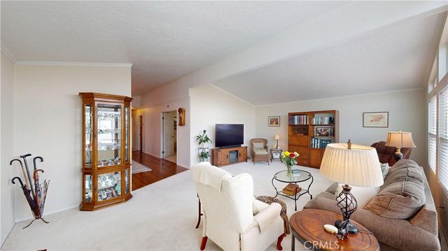 19361 Brookhurst Street 13, Huntington Beach, CA 92646