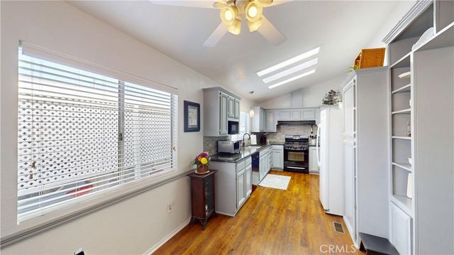 19361 Brookhurst Street 13, Huntington Beach, CA 92646