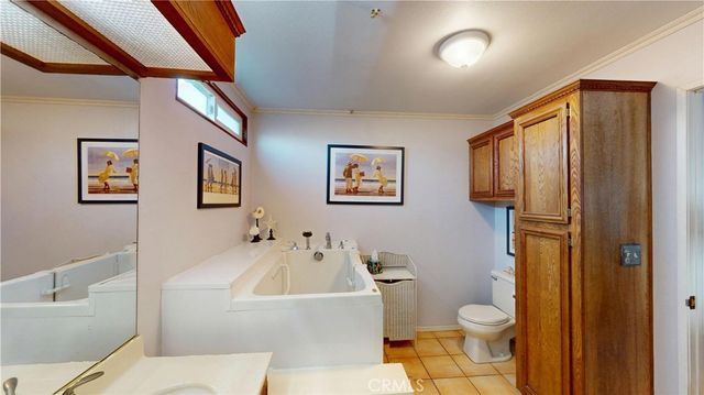 19361 Brookhurst Street 13, Huntington Beach, CA 92646