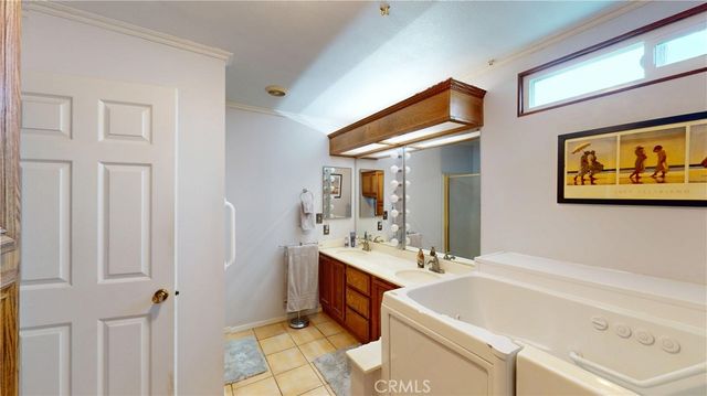 19361 Brookhurst Street 13, Huntington Beach, CA 92646